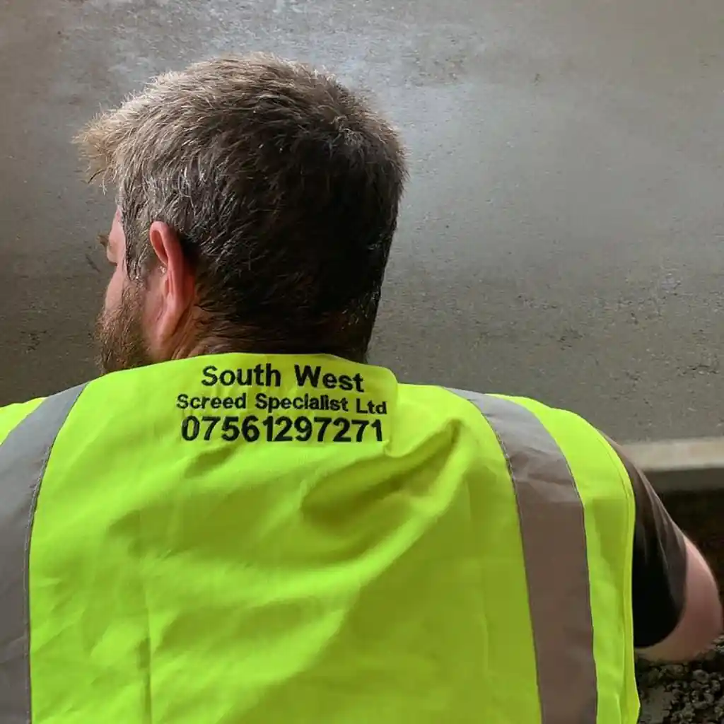 Professional floor screeder at work